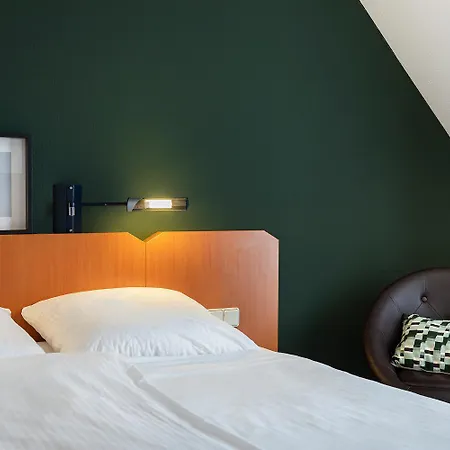 Achat Heppenheim Отель 3*