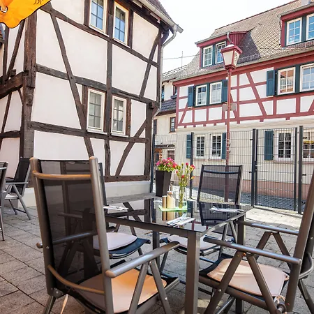 Achat Heppenheim 호텔