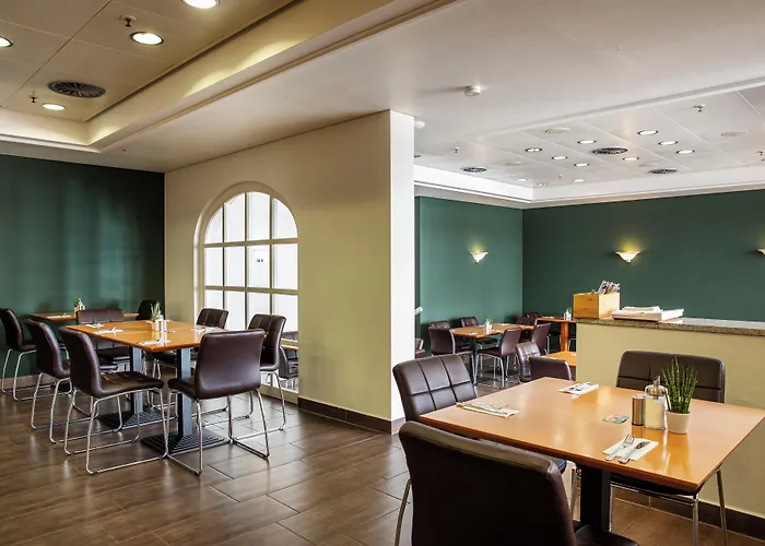 Hotel Achat Heppenheim 3*